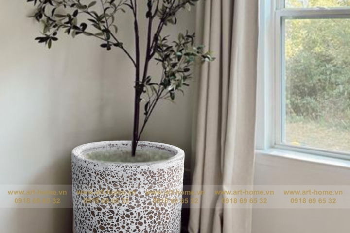 Kinh nghiệm lựa chọn bình gốm trang trí phòng khách đẹp không phải ai cũng biết
