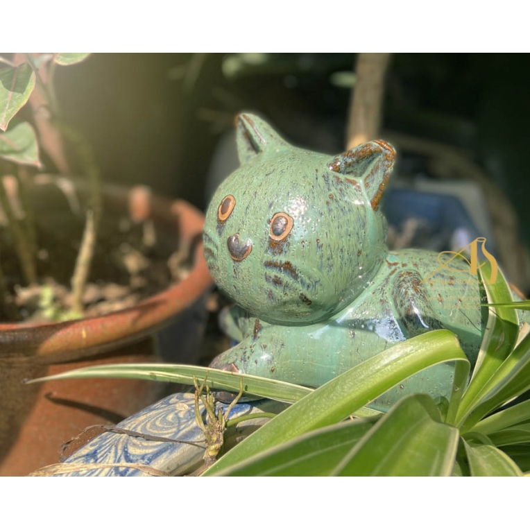 Tượng Mèo kitty nằm xanh chải, làm bằng gốm men, thích hợp trang trí, làm quà tặng biếu_SH011H20